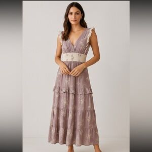 Anna Cate cream and purple maxi‎ dress size xs